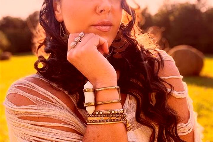 Lillian, 31 — Escort in Holly Hills, United States