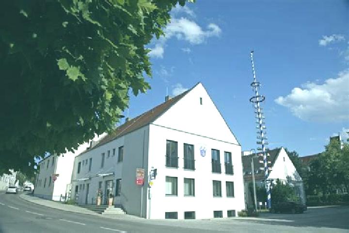 Lillian, 31 — Escort in Thierhaupten, Germany