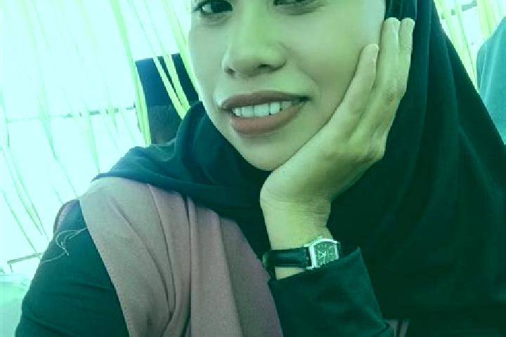 Lillian, 31 — Escort in Tundagan, Indonesia