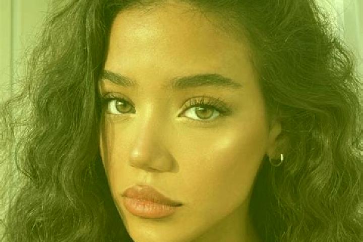 Lillian, 32, a black brown-eyed mediterranean companion based in Miskolctapolca. Offering Dinner Date, CIM, Roleplay, Travel Companion, OWO. Available for in...