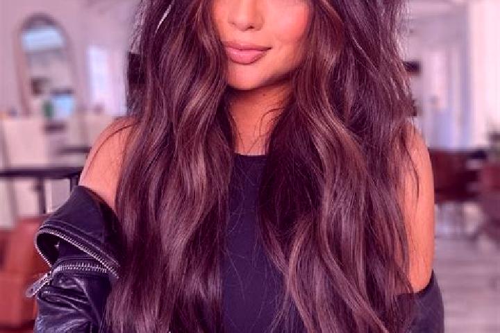 Lillian, 32, a brunette dark-eyed ebony companion based in Horseshoe Bay. Offering OWO, CIM, Deep French Kissing. Available for incall and outcall, day and e...