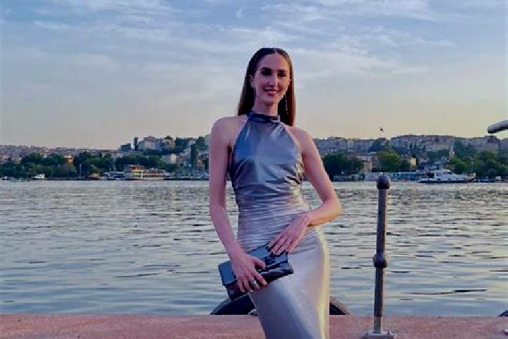 Lillian, 32 — Escort in Bingoel, Turkey