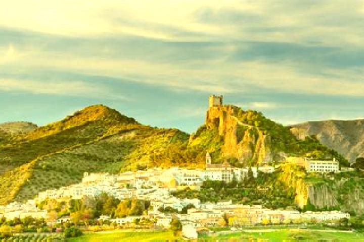 Lillian, 32 — Escort in Bodonal de la Sierra, Spain