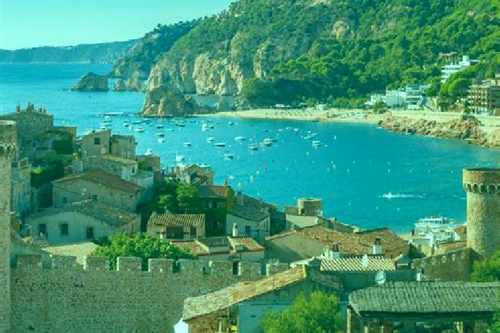Lillian, 32 — Escort in Cubells, Spain