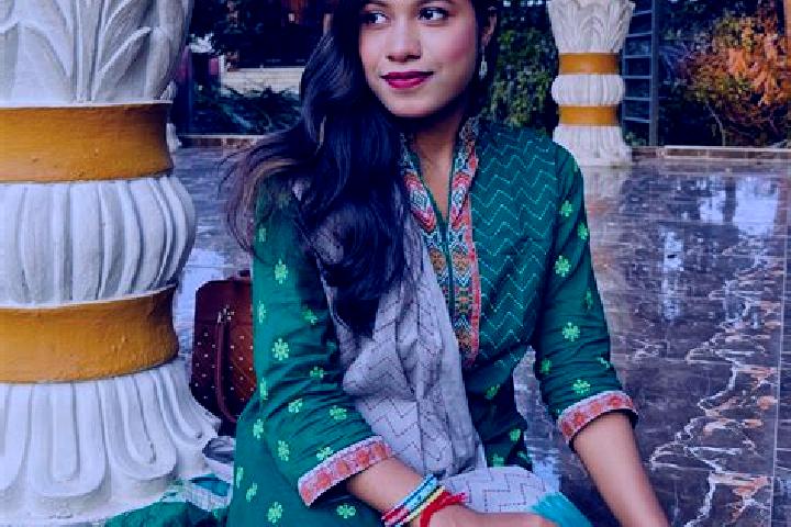 Lillian, 32 — Escort in Purna, India