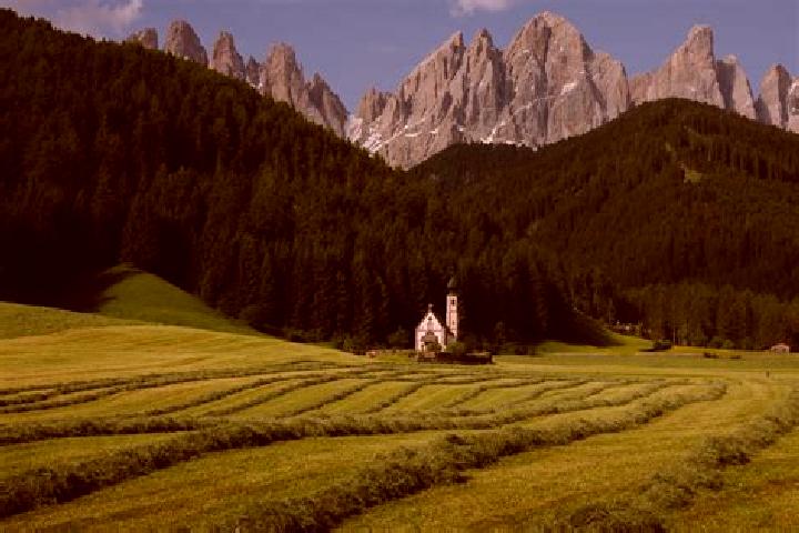 Lillian, 32 — Escort in San Pietro Val Lemina, Italy