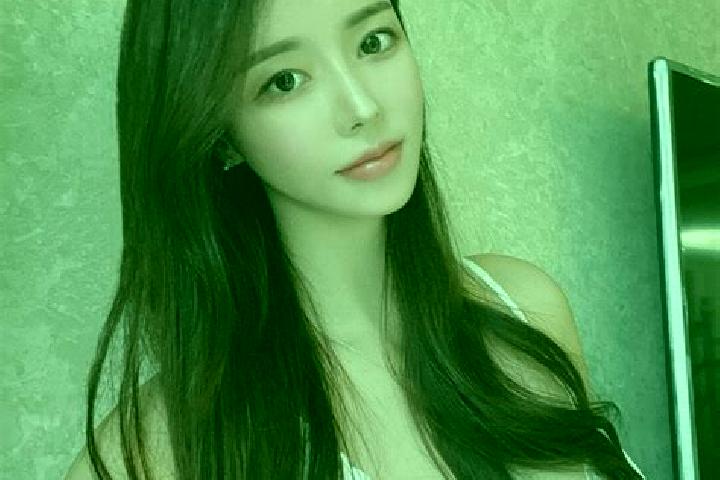 Lillian, 32 — Escort in Shayuan, China