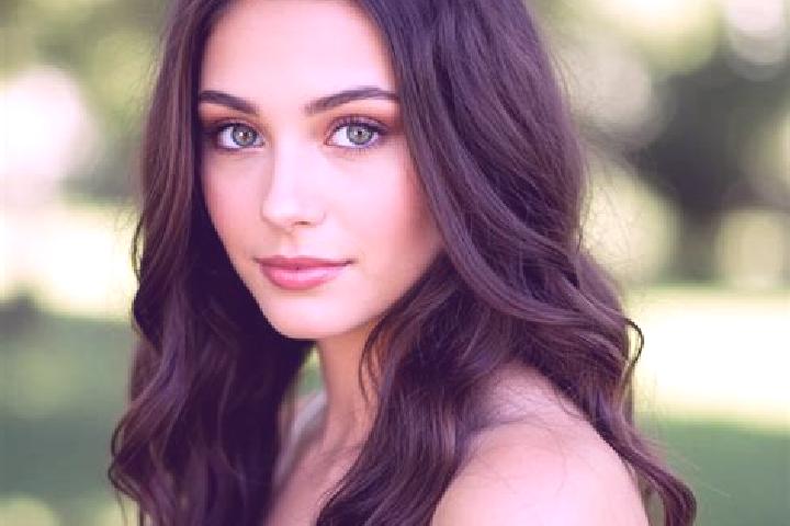 Lillian, 33, a black hazel-eyed mixed companion based in Canadohta Lake. Offering Couples, Striptease, Fetish, 69. Available for incall and outcall, day and ...
