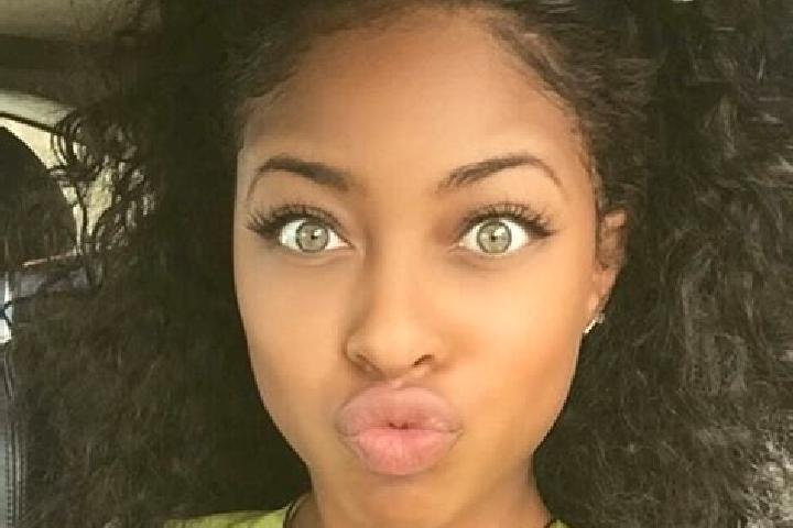 Lillian, 33, a dark blonde green-eyed ebony companion based in Armeno. Offering Girlfriend Experience, Erotic Massage, Prostate Massage. Available for incall...