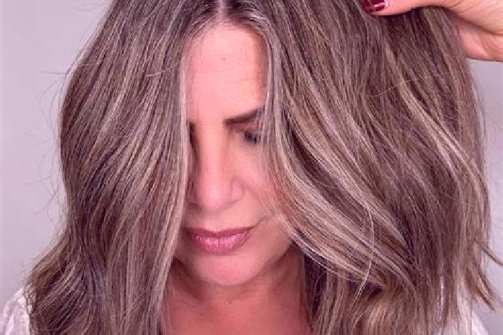 Lillian, 33, a dark blonde grey-eyed european companion based in Oberhaid. Offering A-Level, Duos, 69. Available for incall and outcall, day and evening dates.