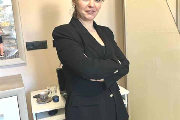 Lillian, 33 — Escort in Dymka, Ukraine