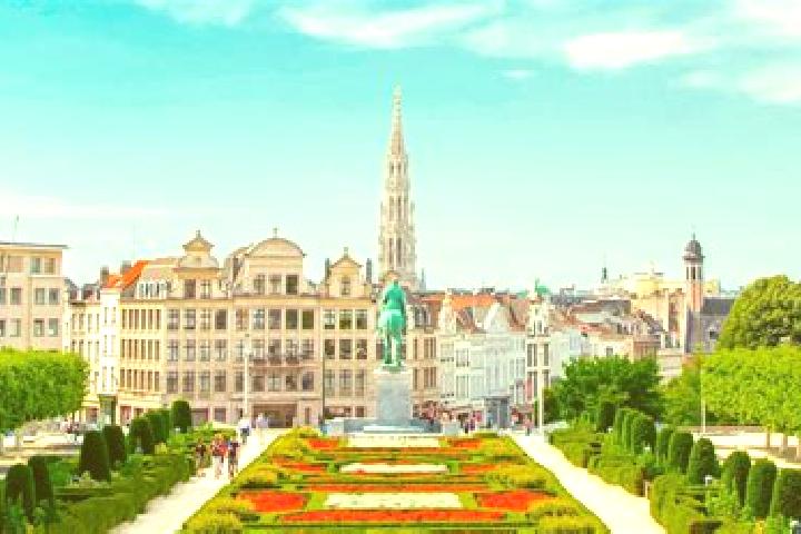 Lillian, 33 — Escort in Limelette, Belgium