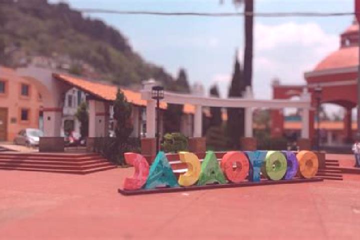 Lillian, 33 — Escort in Ocoyoacac, Mexico