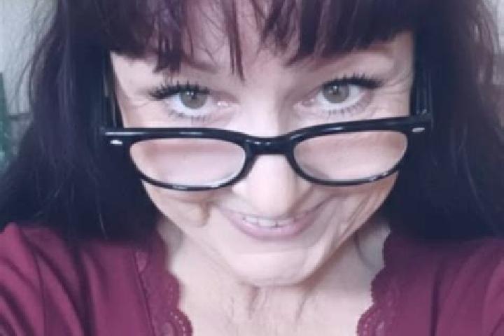 Lillian, 33 — Escort in Toereboda, Sweden