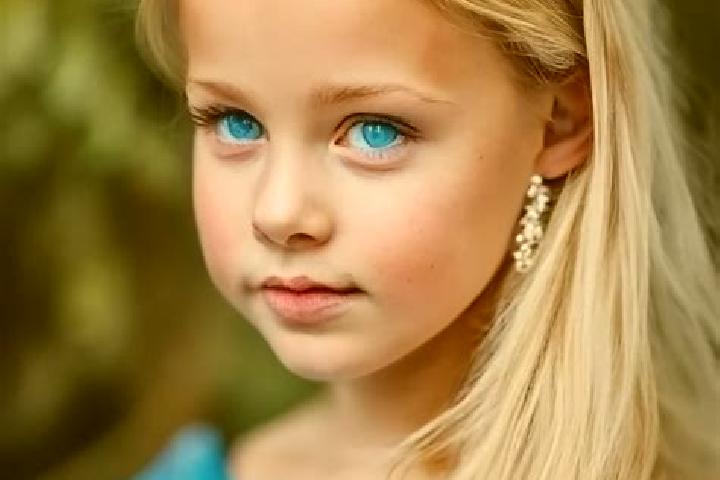 Lillian, 34, a blonde blue-eyed caucasian companion based in Nianbo. Offering Massage, Party Girl, BDSM. Available for incall and outcall, day and evening da...