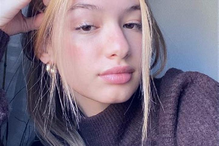 Lillian, 34, a blonde brown-eyed caucasian companion based in Dagomys. Offering Roleplay, 69, Deep French Kissing, GFE. Available for incall and outcall, day...