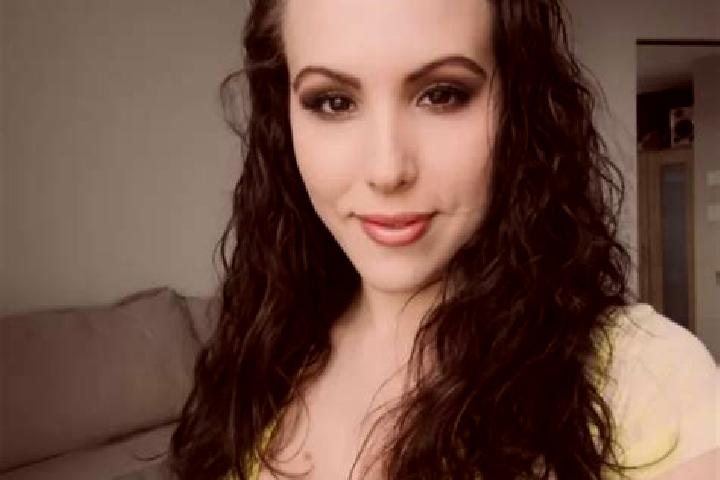 Lillian, 34, a brunette amber-eyed caribbean companion based in Cerqueto. Offering BDSM, A-Level, Tantra. Available for incall and outcall, overnight booking...