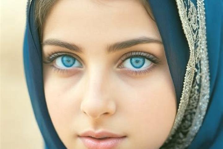 Lillian, 34, a red blue-eyed middle eastern companion based in Babanango. Offering GFE, Couples, Erotic Massage, Deep French Kissing. Available for incall an...
