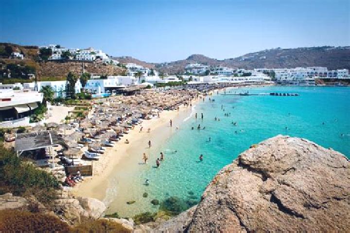 Lillian, 34 — Escort in Gialos, Greece