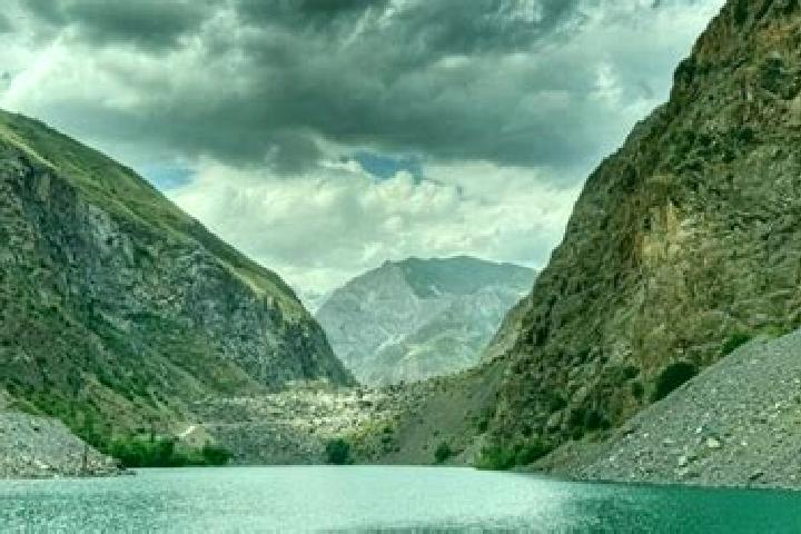 Lillian, 34 — Escort in Jilikul, Tajikistan