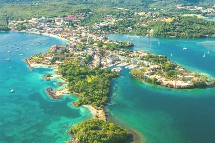 Lillian, 34 — Escort in Le Francois, Martinique