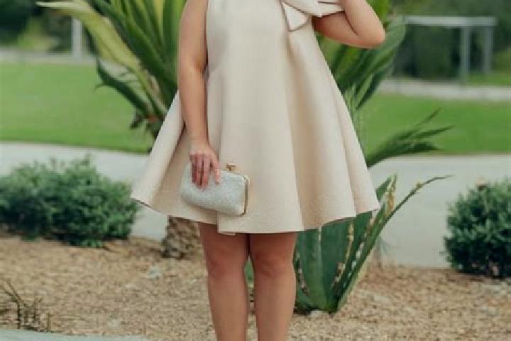 Lillian, 34 — Escort in Macrina, Romania