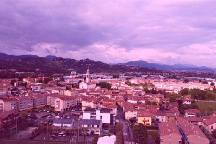 Lillian, 34 — Escort in Osio Sotto, Italy