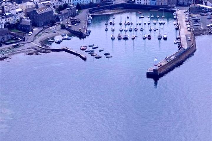 Lillian, 34 — Escort in Port Saint Mary, Isle of Man