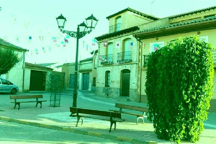Lillian, 34 — Escort in Quintanilla del Monte, Spain