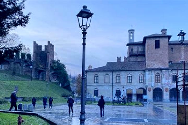 Lillian, 34 — Escort in San Colombano al Lambro, Italy
