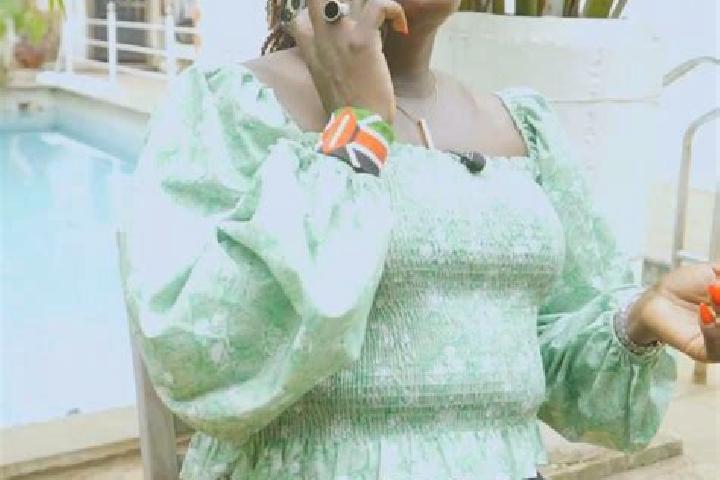 Lillian, 34 — Escort in Seme, Senegal