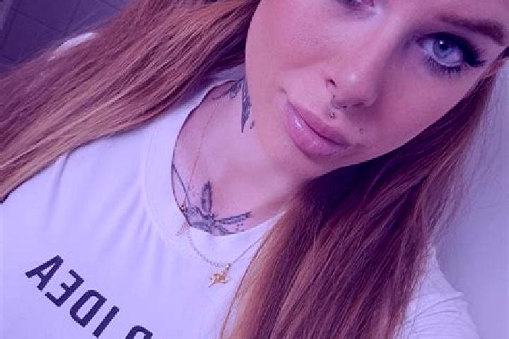 Lillian, 34 — Escort in Wulften, Germany