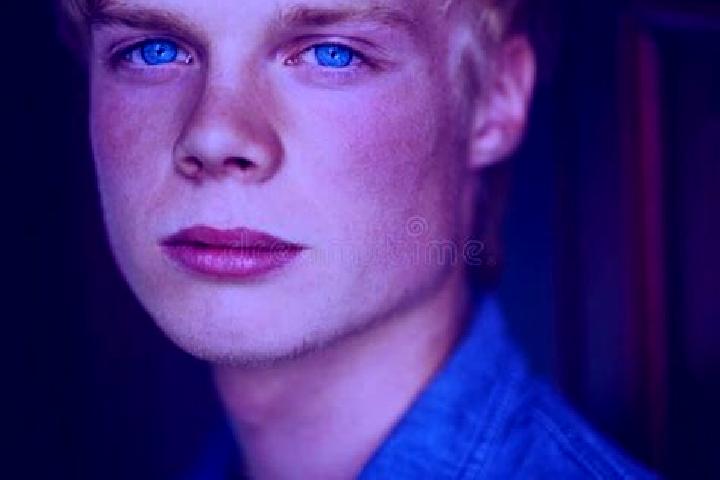 Lillian, 35, a blonde blue-eyed caucasian companion based in Jhalawar. Offering BDSM, Striptease, Dinner Date, Couples, 69. Available for incall and outcall,...