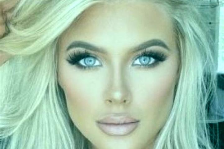 Lillian, 35, a platinum blonde grey-eyed indian companion based in KeurMassene. Offering OWO, Roleplay, Tantra, Overnight, 69. Available for incall and outca...