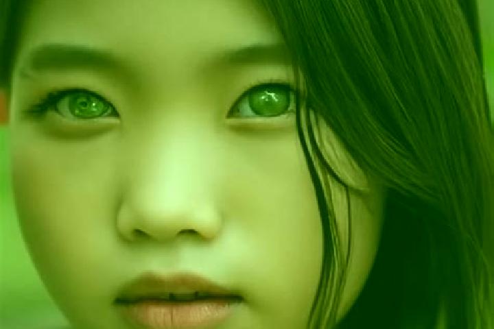 Lillian, 35, a red green-eyed asian companion based in Tharial. Offering Duos, Overnight, Fetish. Available for incall and outcall, day and evening dates.