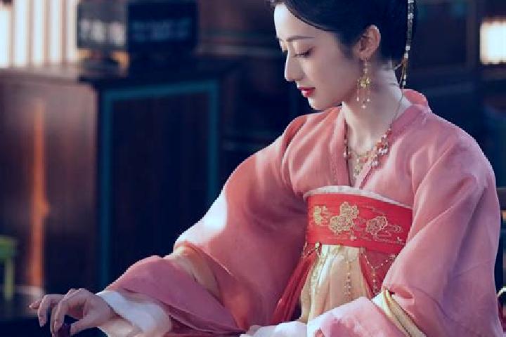 Lillian, 35 — Escort in Gaoyang, China