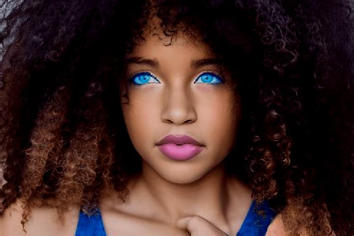 Lillian, 36, a black blue-eyed mixed companion based in Plopenii Mari. Offering Party Girl, Massage, Duos, Dinner Date, Fetish. Available for incall and outc...