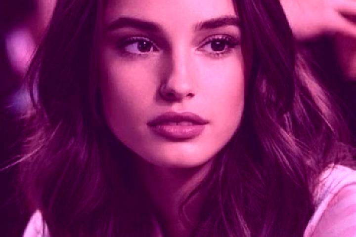 Lillian, 36, a brunette brown-eyed mediterranean companion based in San Juan Texcalpan. Offering Prostate Massage, Deep French Kissing, BDSM, Roleplay, A-Lev...