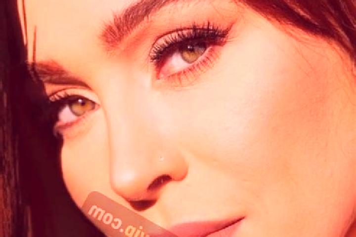 Lillian, 36 — Escort in Beato Antonio, Portugal