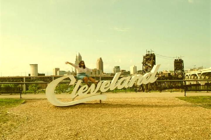 Lillian, 36 — Escort in Cleveland, Canada