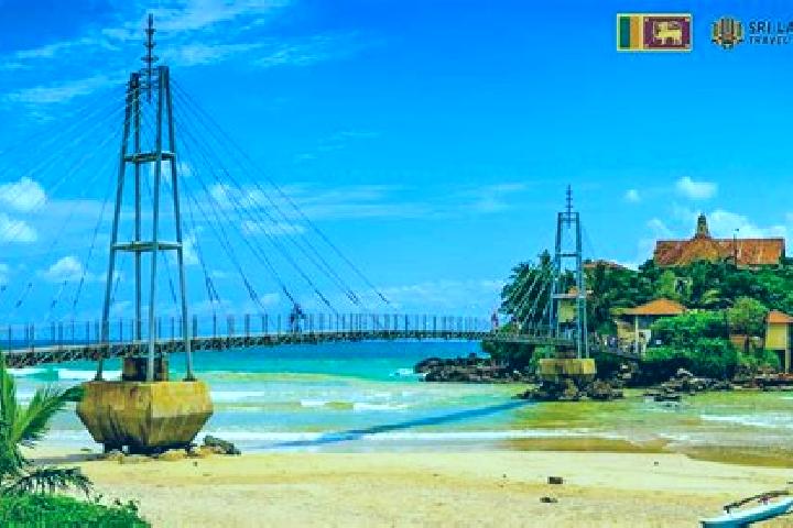 Lillian, 36 — Escort in Matara, Sri Lanka