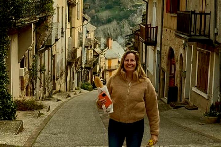 Lillian, 36 — Escort in Najac, France