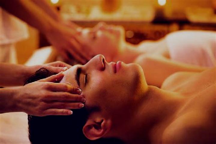 Lillian, 37, a blonde amber-eyed latina companion based in Chia. Offering Prostate Massage, Deep French Kissing, Fetish, Erotic Massage. Available for incall...