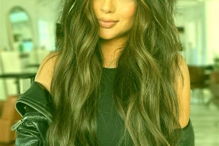 Lillian, 37, a brunette dark-eyed mixed companion based in Manea. Offering Striptease, Duos, Roleplay. Available for incall and outcall, day and evening dates.