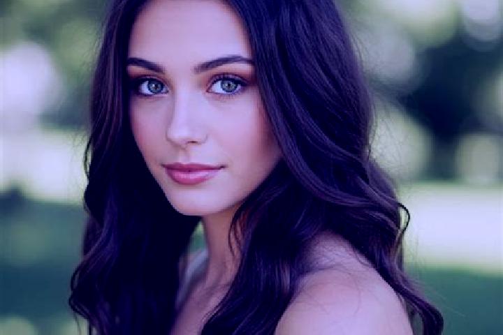 Lillian, 37, a brunette hazel-eyed asian companion based in Batugulung. Offering GFE, Girlfriend Experience, OWO. Available for incall and outcall, day and e...