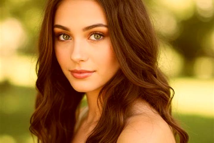 Lillian, 37, a dark blonde hazel-eyed caucasian companion based in Metagkitsi. Offering Girlfriend Experience, Party Girl, GFE, Roleplay. Available for incal...