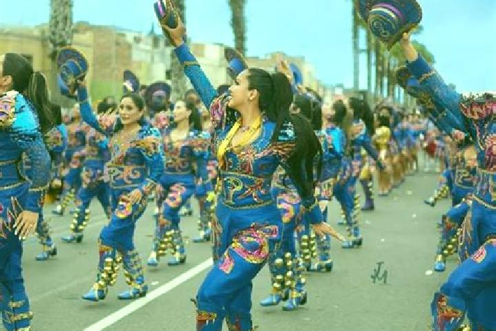 Lillian, 37 — Escort in Arapa, Peru