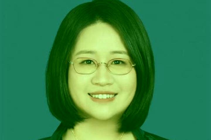 Lillian, 37 — Escort in Huiyuan, China