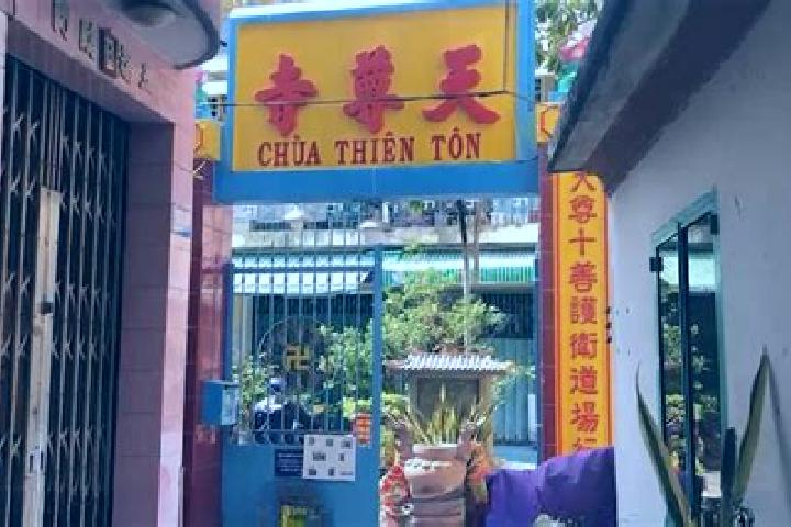 Lillian, 37 — Escort in Thien Ton, Vietnam