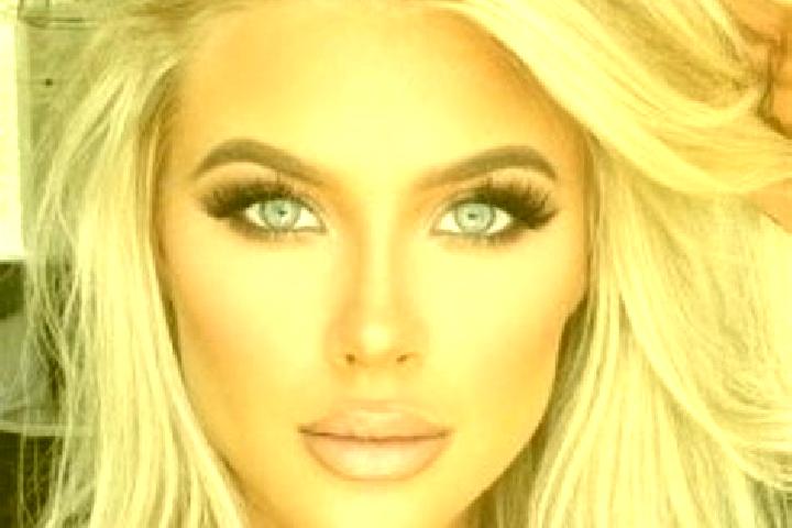 Lillian, 38, a platinum blonde green-eyed indian companion based in Uhniv. Offering Couples, Erotic Massage, CIM, Striptease, Duos. Available for incall and ...
